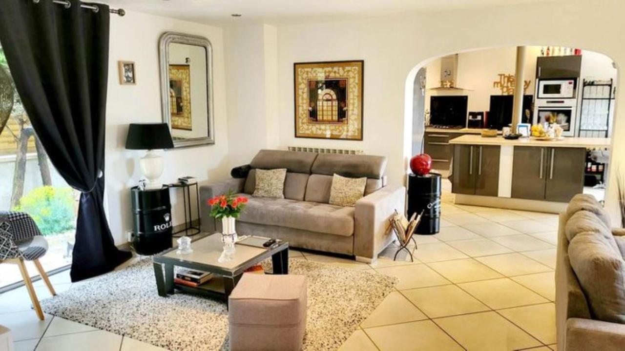 Villa Raffaella Les Albres Екстер'єр фото